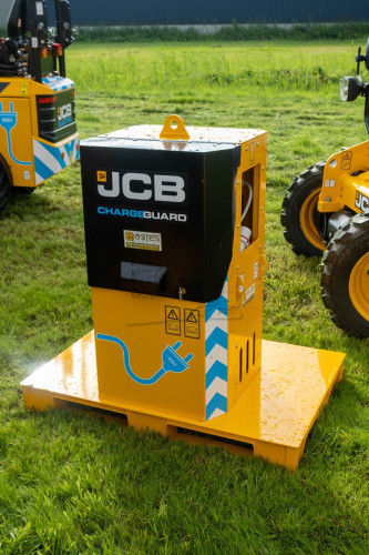 JCB Evax Compact Days 2024 08